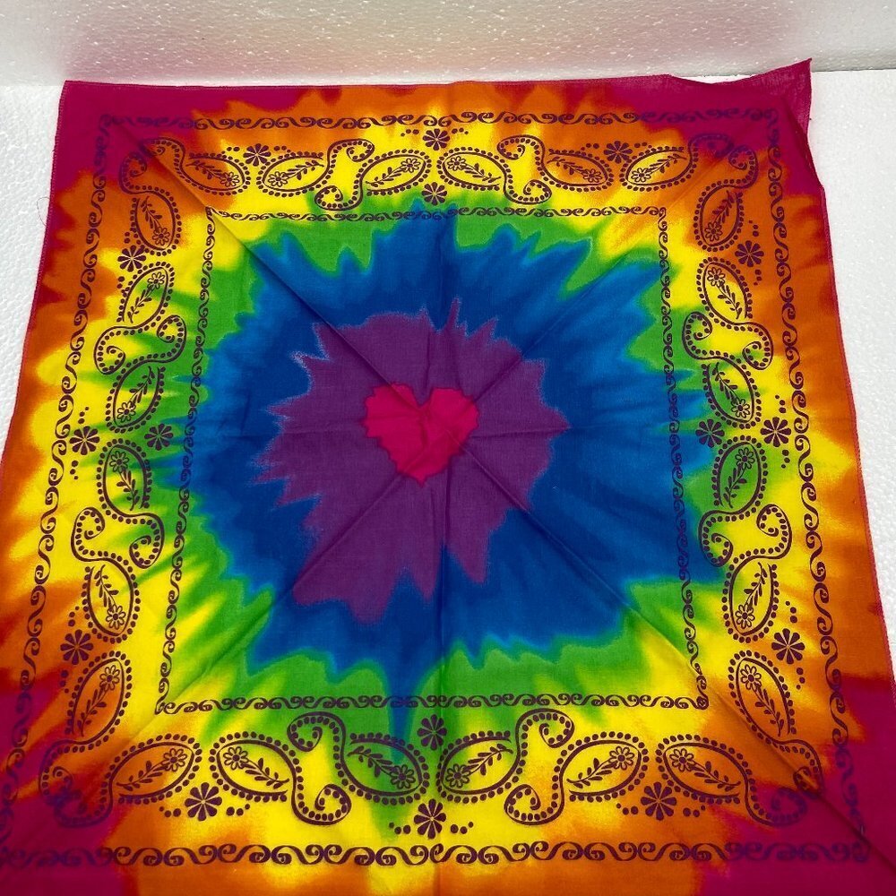 NWT Little Brownie Paisley Heart Scarf